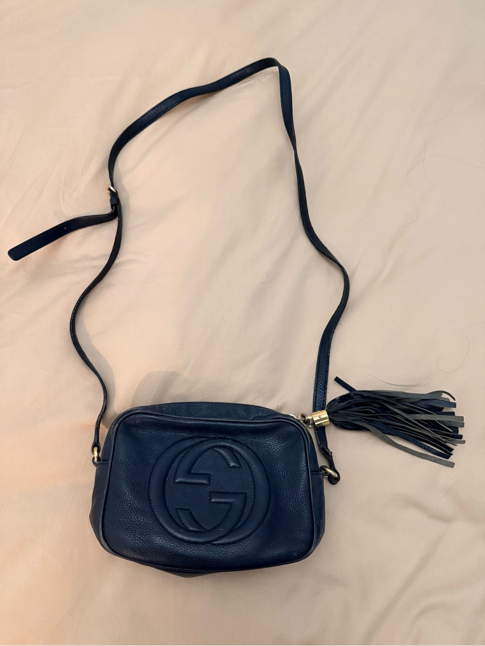 Gucci Navy Pebbled Leather Crossbody with Tassel - Picture 2 of 4